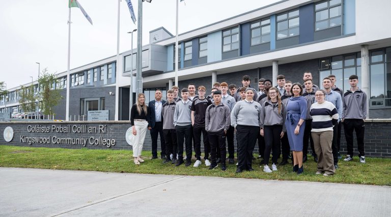 ‘ENGINEERING IN THE WORLD’ LAUNCHES