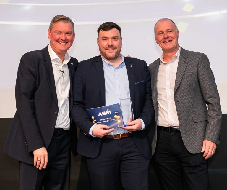 PAUL WOODS RECOGNISED FOR OUTSTANDING CONTRIBUTION TO ABM