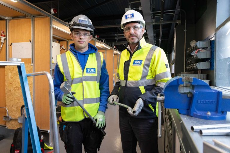 SUIR ENGINEERING ANNOUNCES 200 NEW JOBS AND FIRST-OF-A-KIND APPRENTICESHIP TRAINING CENTRE IN IRELAND