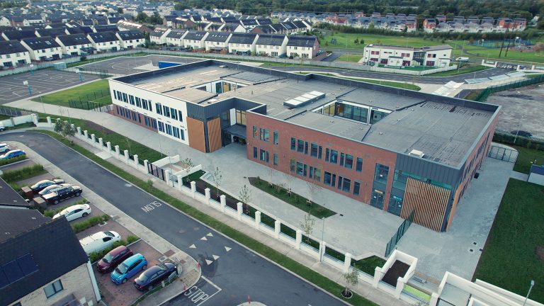 HOLLYWOODRATH SCHOOL