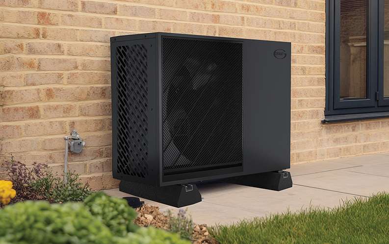 Grant Aerona R290 4kW Air Source Heat Pump