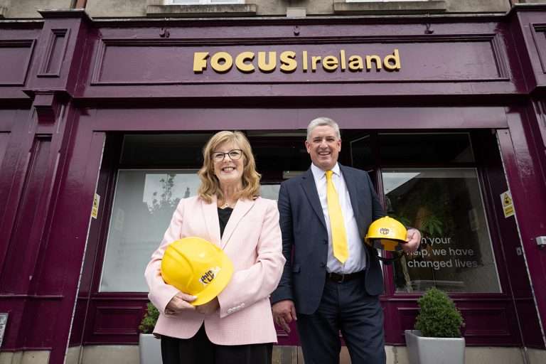 Sisk Announced as New Sponsor of Focus Ireland’s Shine A Light Fundraising Sleep Out